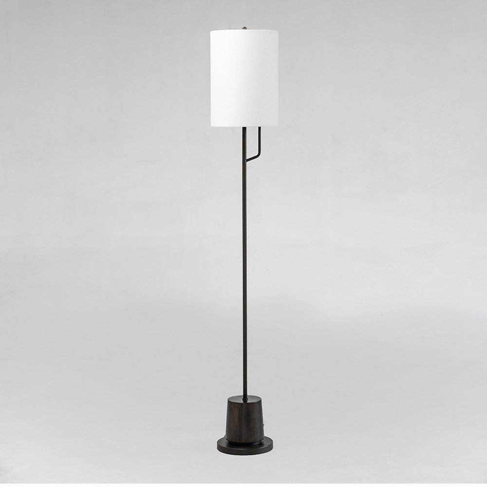 Floor-Lamp-Widi_01