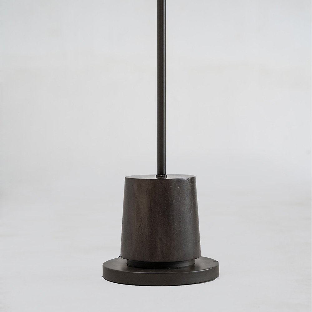 Floor-Lamp-Widi_03