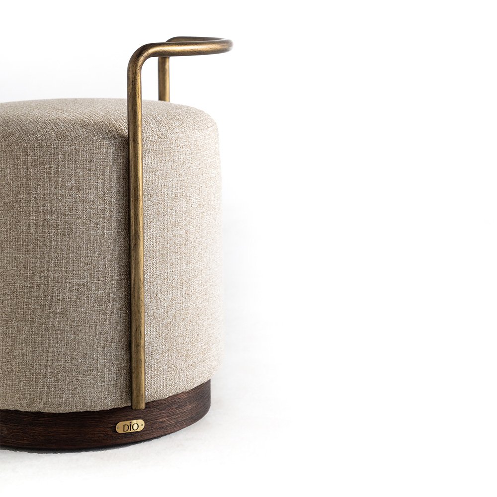 Stool-Komo_03
